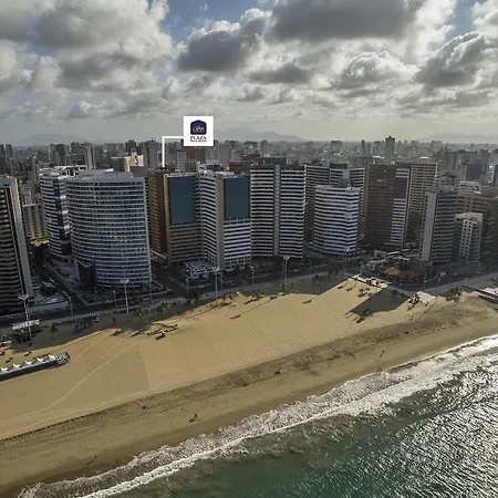 Plaza Suítes 4*
