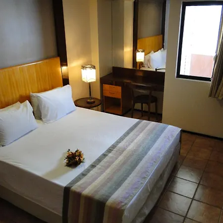Hotel Plaza Suítes Fortaleza (Ceara)